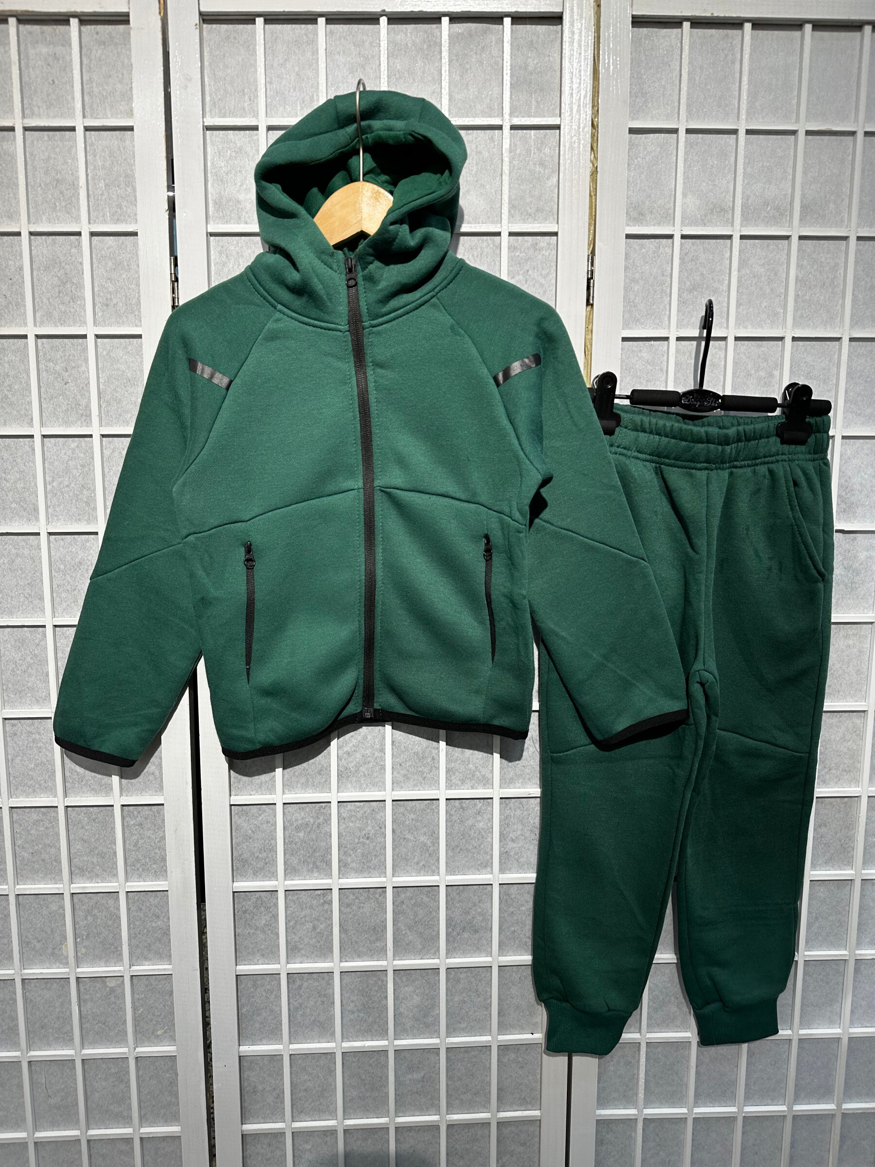 Grossista Mon Ami - tuta da jogging