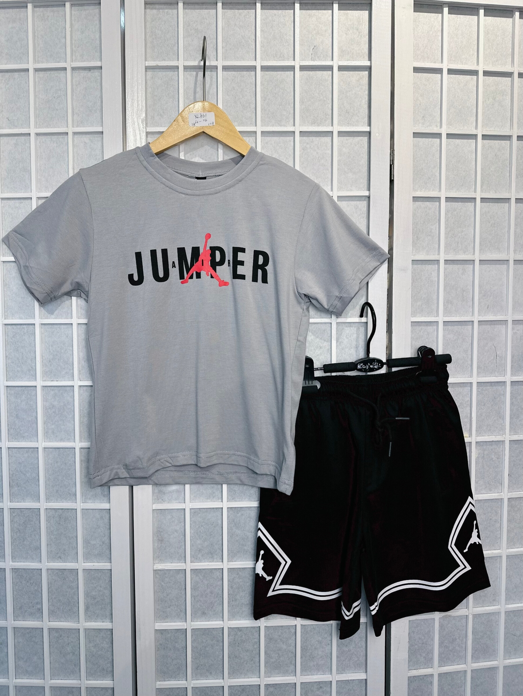 Großhändler Mon Ami - Gedrucktes kurzes T -Shirt -Set