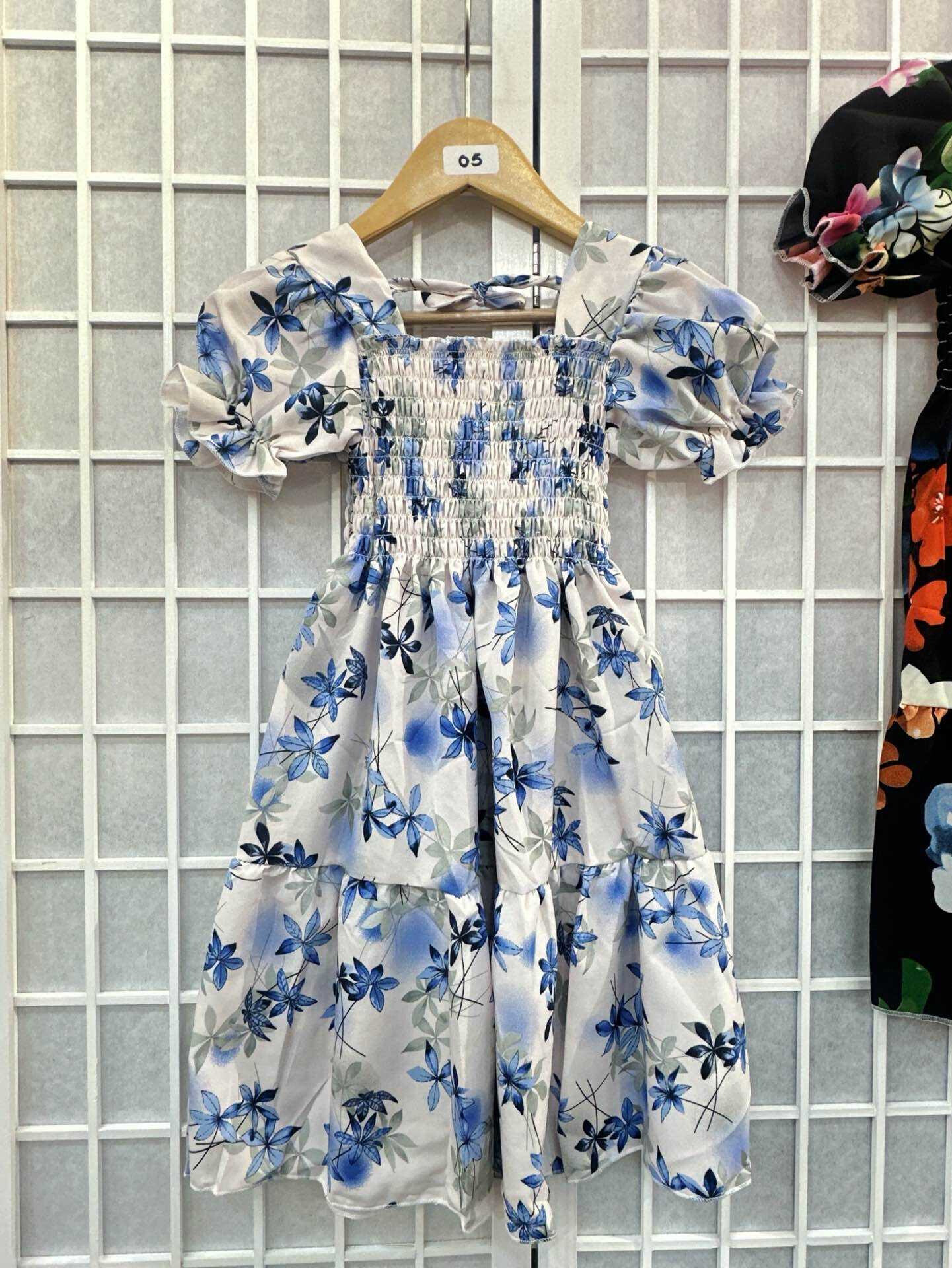Großhändler Mon Ami - BLUMENKLEID