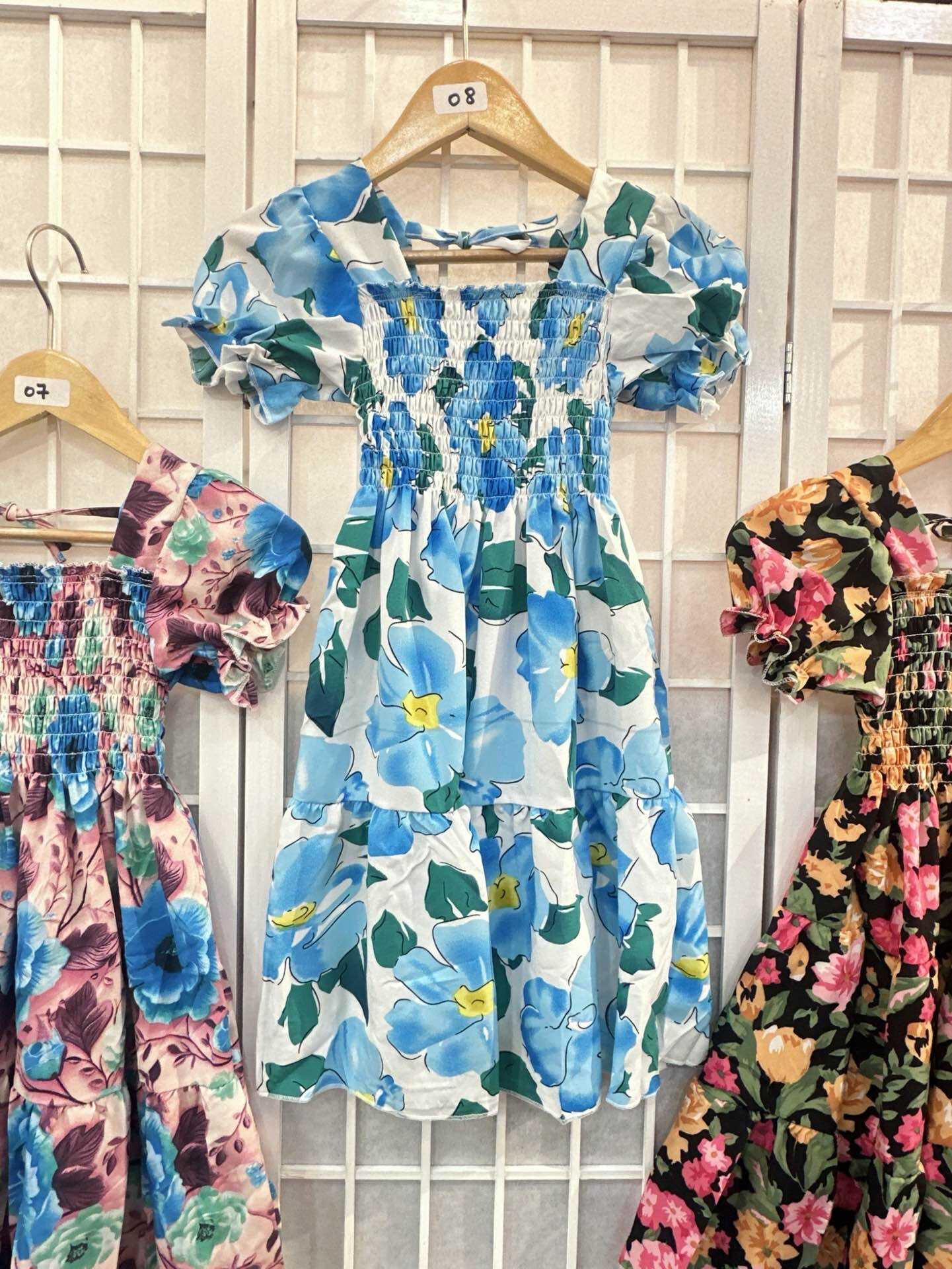 Großhändler Mon Ami - BLUMENKLEID