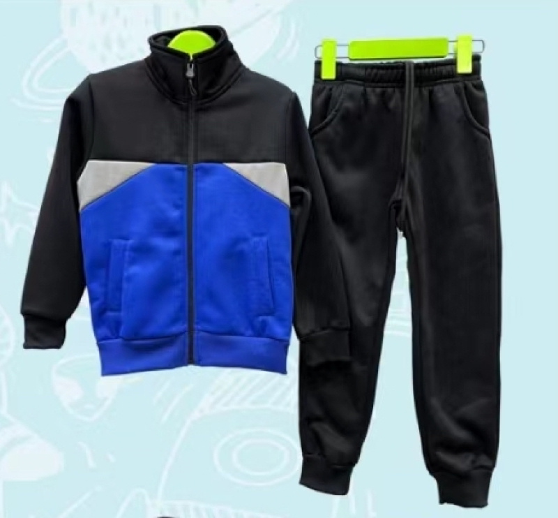 Grossista Mon Ami - set da jogging
