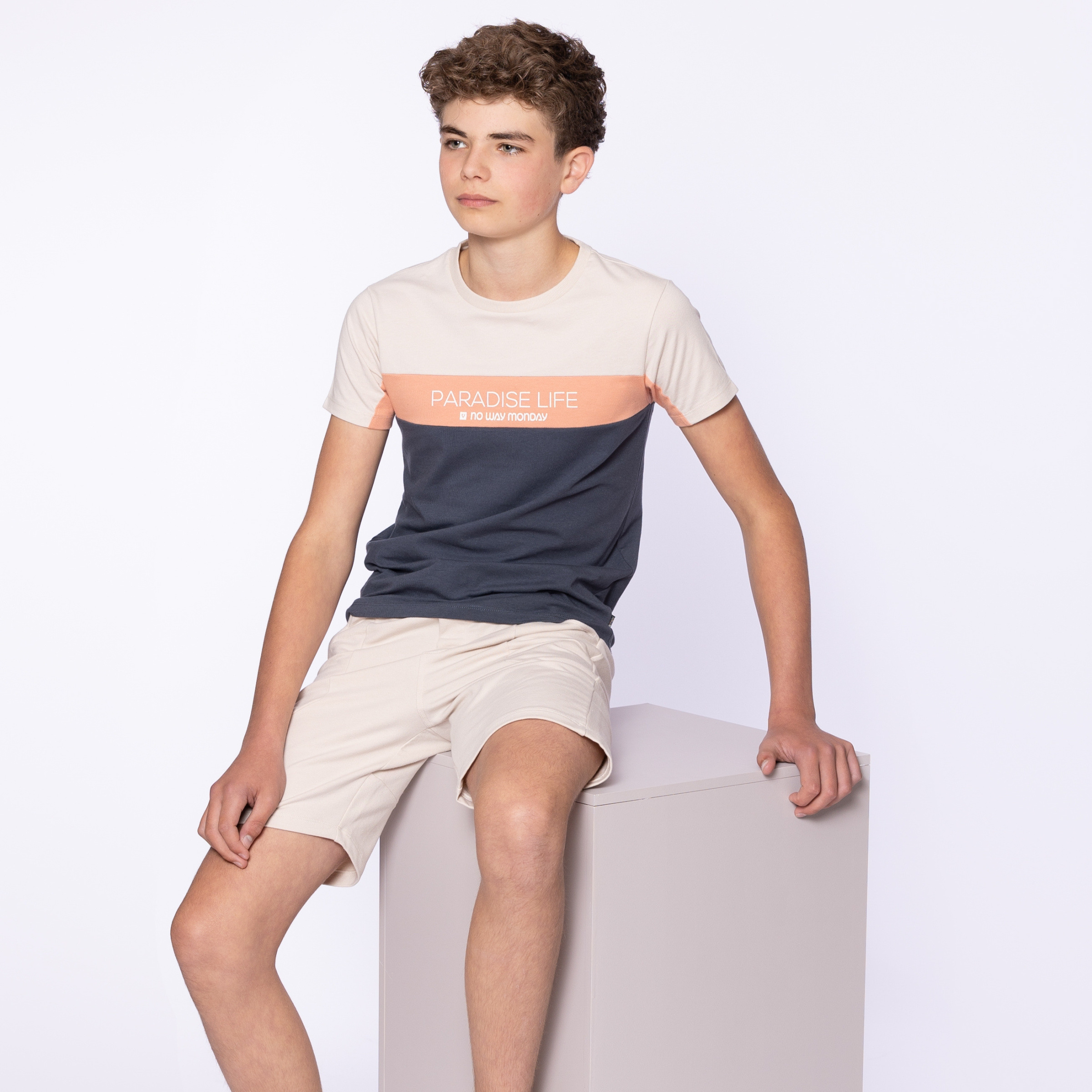 Grossiste BLUE WHITE - T-SHIRT GARÇON