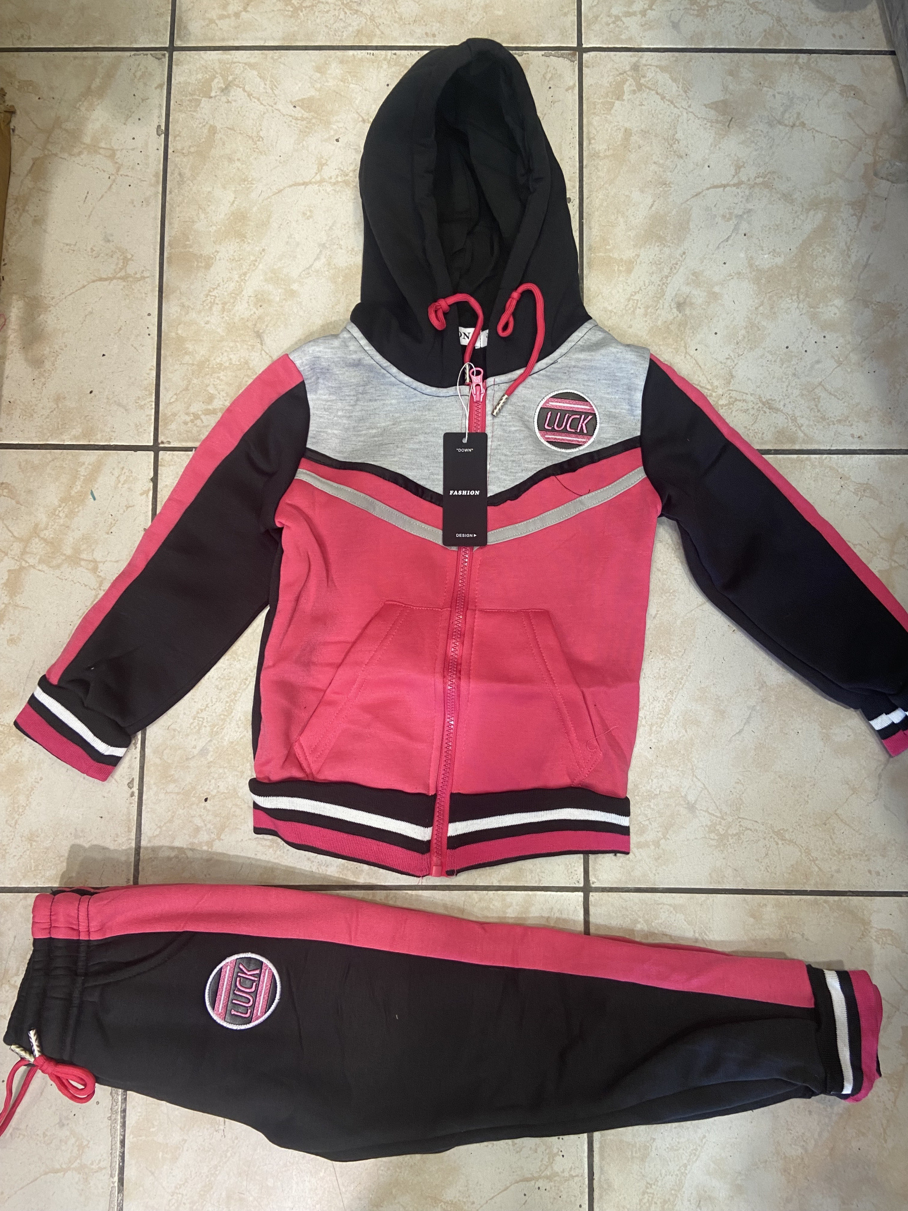 Großhändler PETITE ETOILE - Jogging -Set