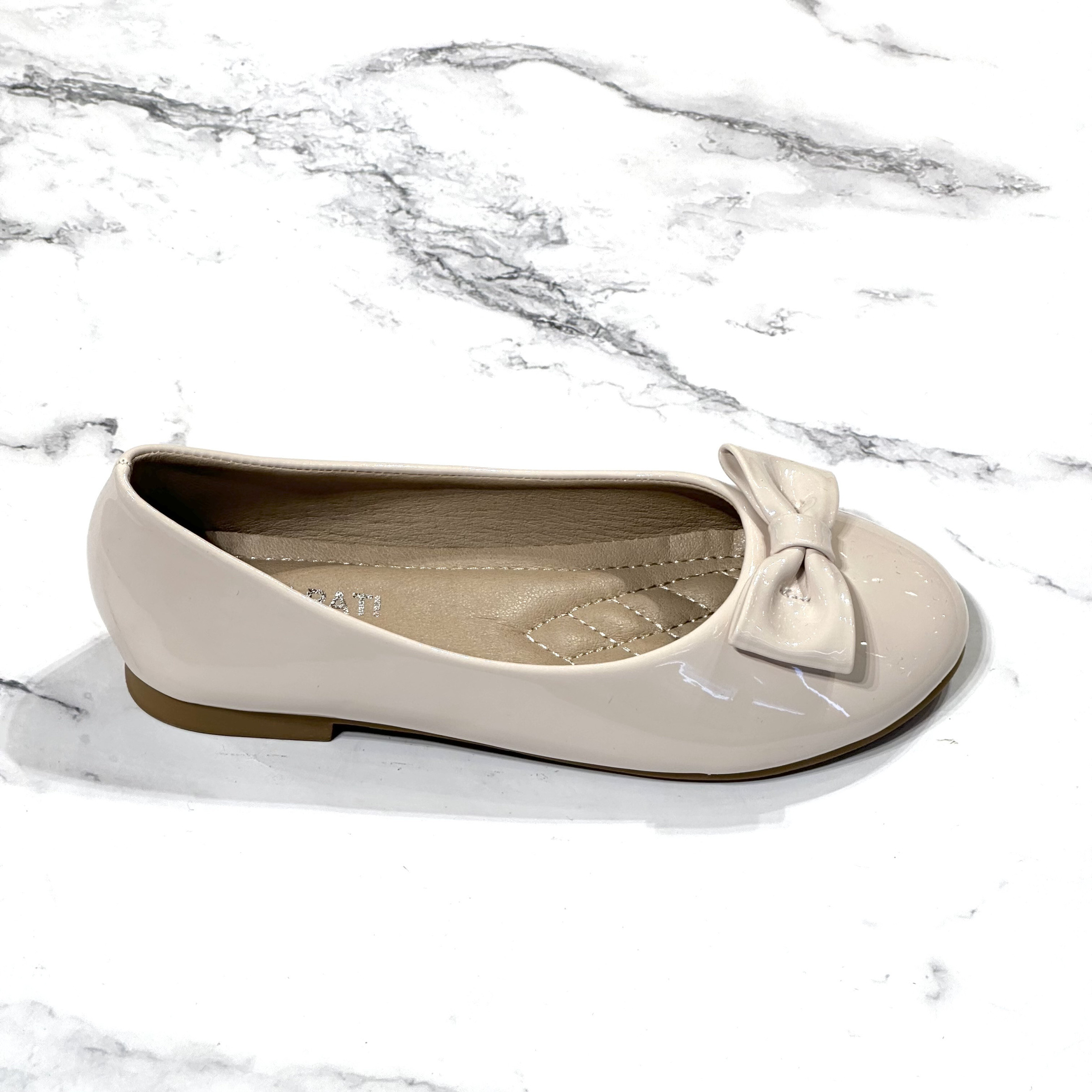 Grossiste POTI PATI KIDS - Ballerines plates à vernis et nœud