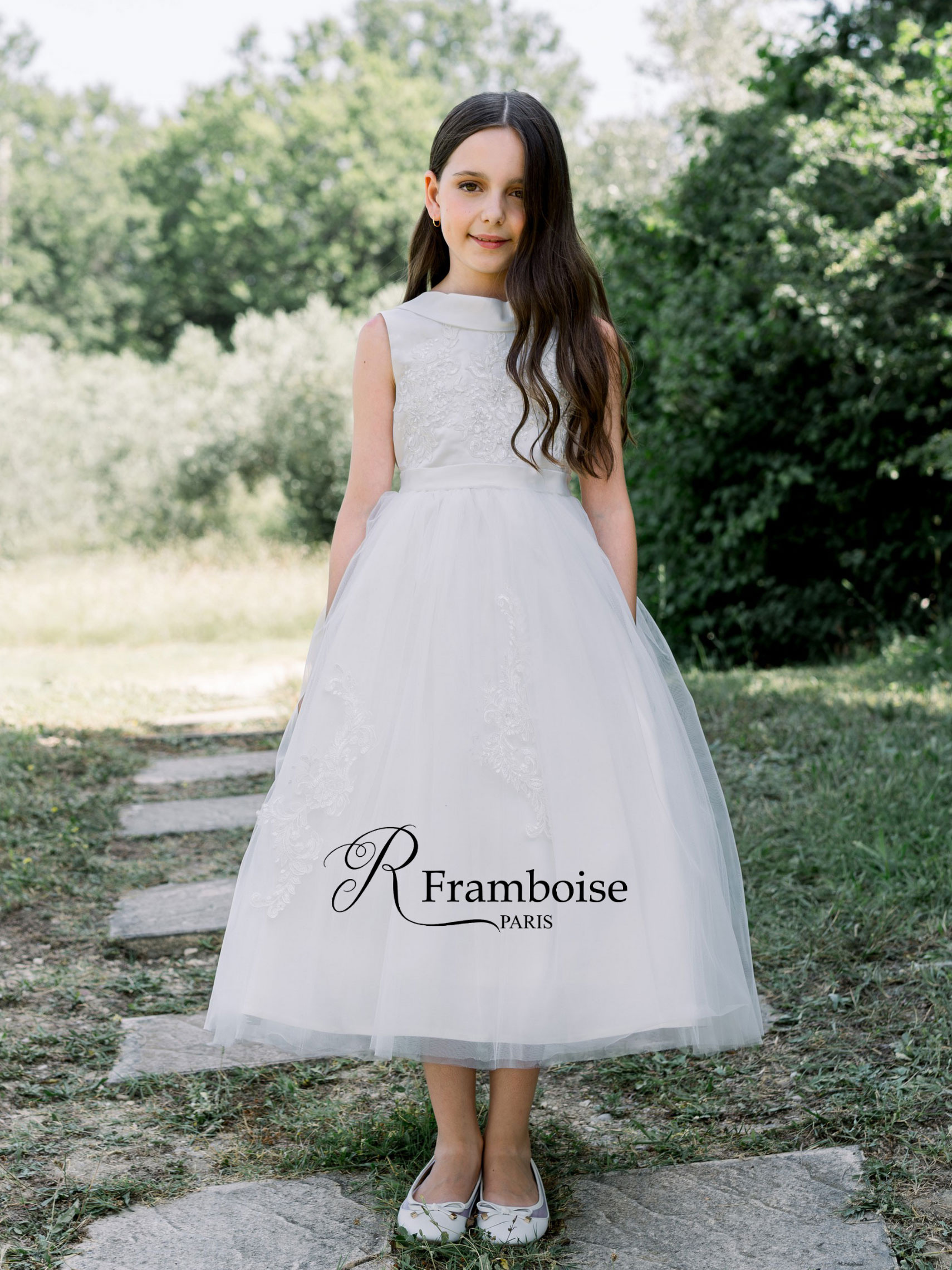 Mayorista R Framboise - Vestido de ceremonia infantil de tul con bordados delicados y espalda en V, ideal para bodas, bautizos, comuniones, desfiles, cumpleaños y fiestas