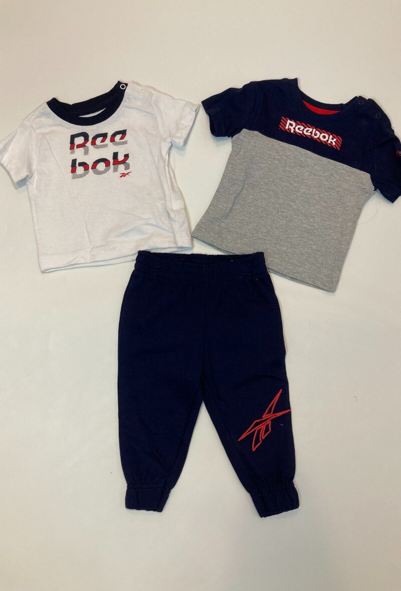 Grossista Reebok - Set 3 pezzi body+maglietta maniche corte+leggins REEBOK