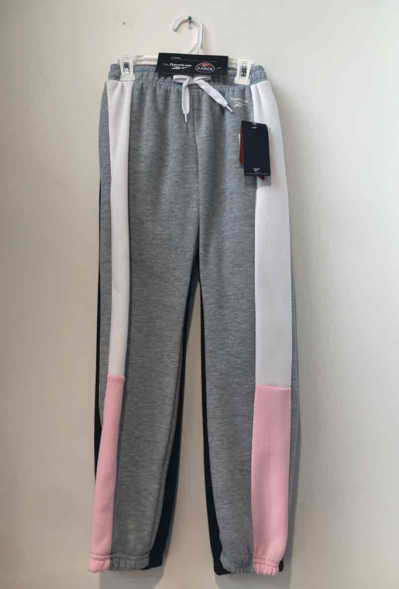 Grossiste Reebok - Lot de 2 joggings REEBOK  9/16A