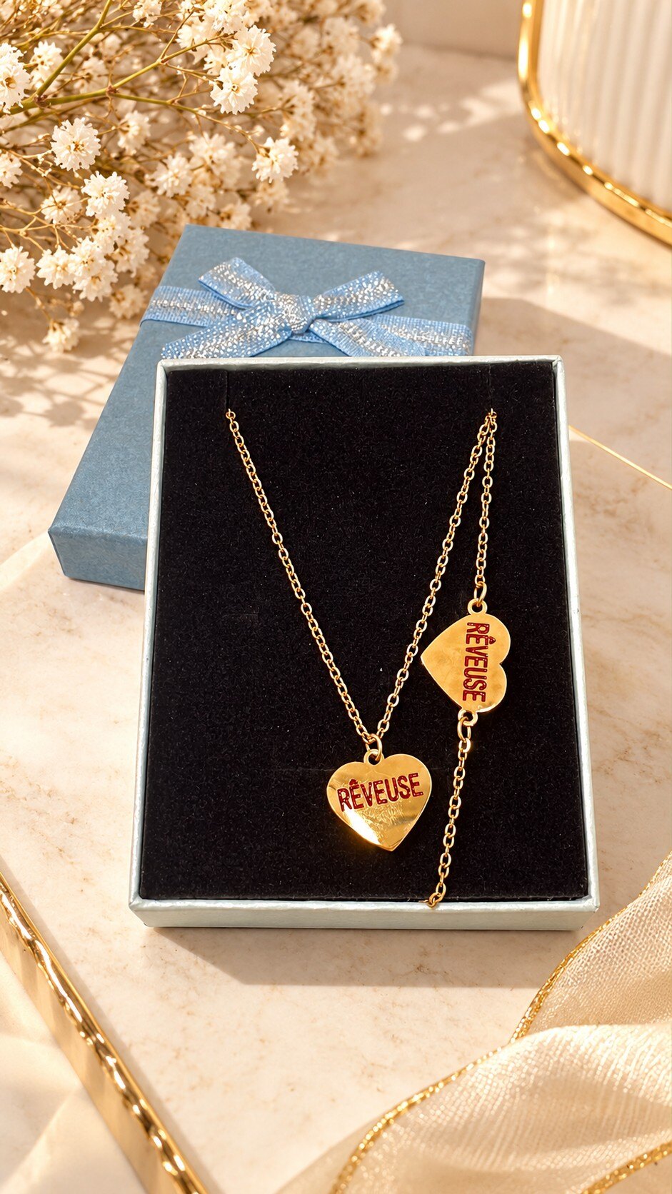 Grossiste ROSE PINK - COFFRET Parure Enfant «REVEUSE» – Collier et Bracelet Cœur Doré en Acier Inoxydable