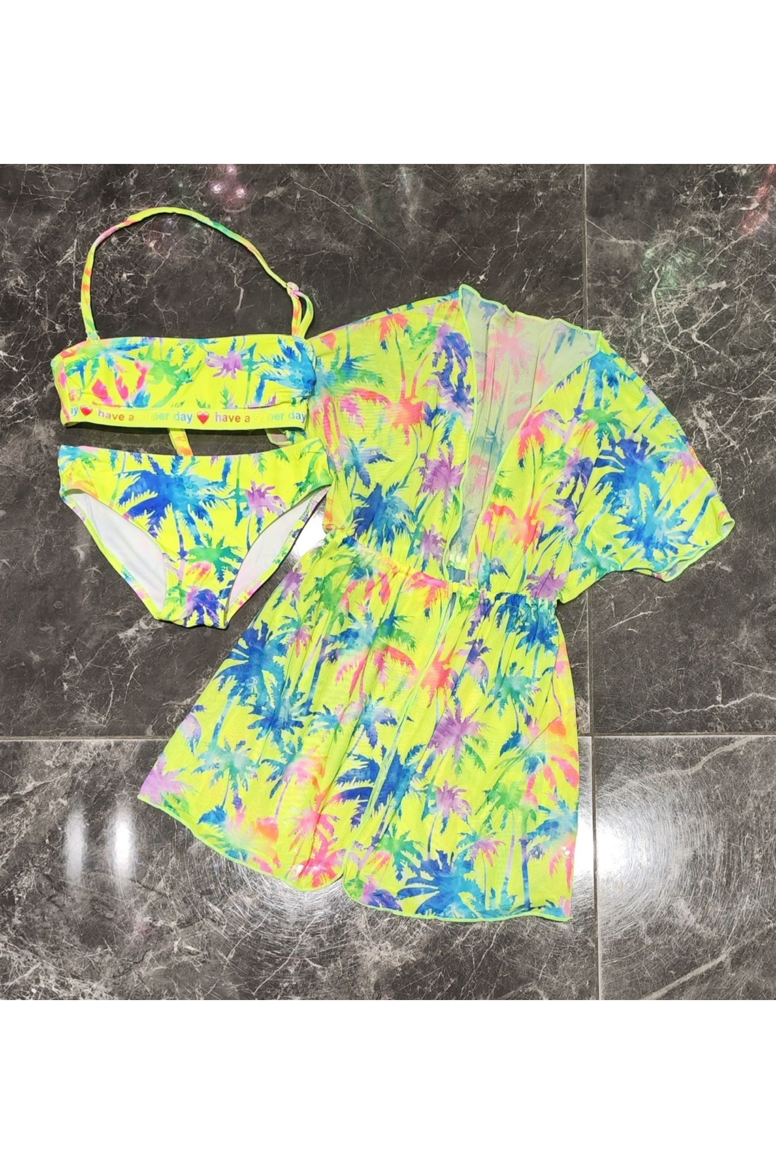 Großhändler Squared & Cubed - Mädchen-Bikini-Set + passende Jacke