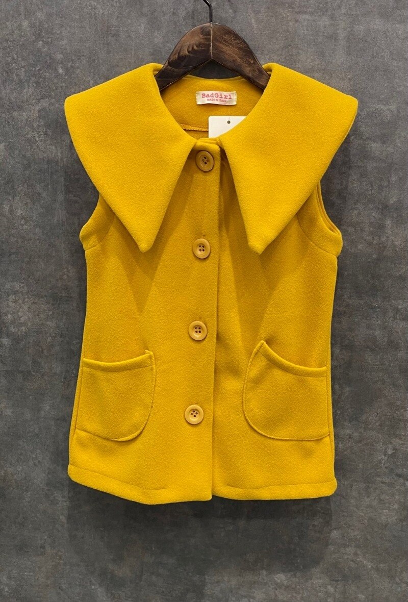 Wholesaler Squared & Cubed - Sleeveless wool vest with big collar