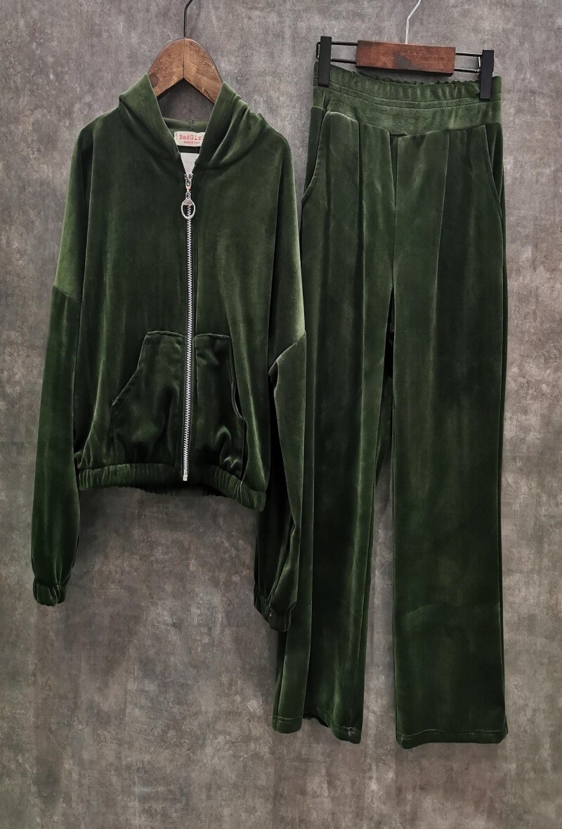Grossiste Squared & Cubed - Ensemble jogging en peau de pêche "WIDE LEG"