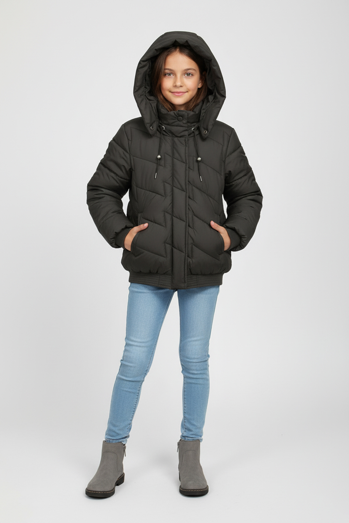 Grossiste Sweety Fashion - Doudoune fille courte