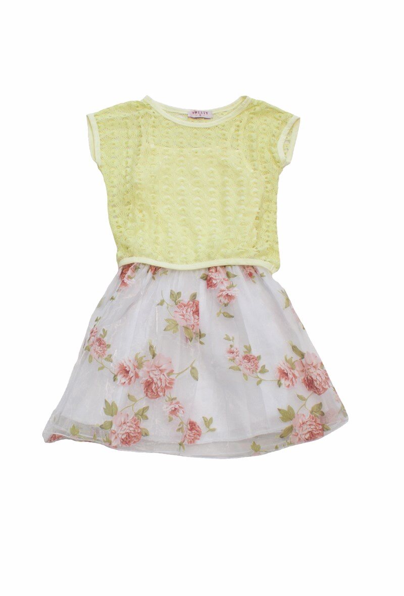 Grossiste Sweety Fashion - Ensemble robe bretelle avec pull dentelle