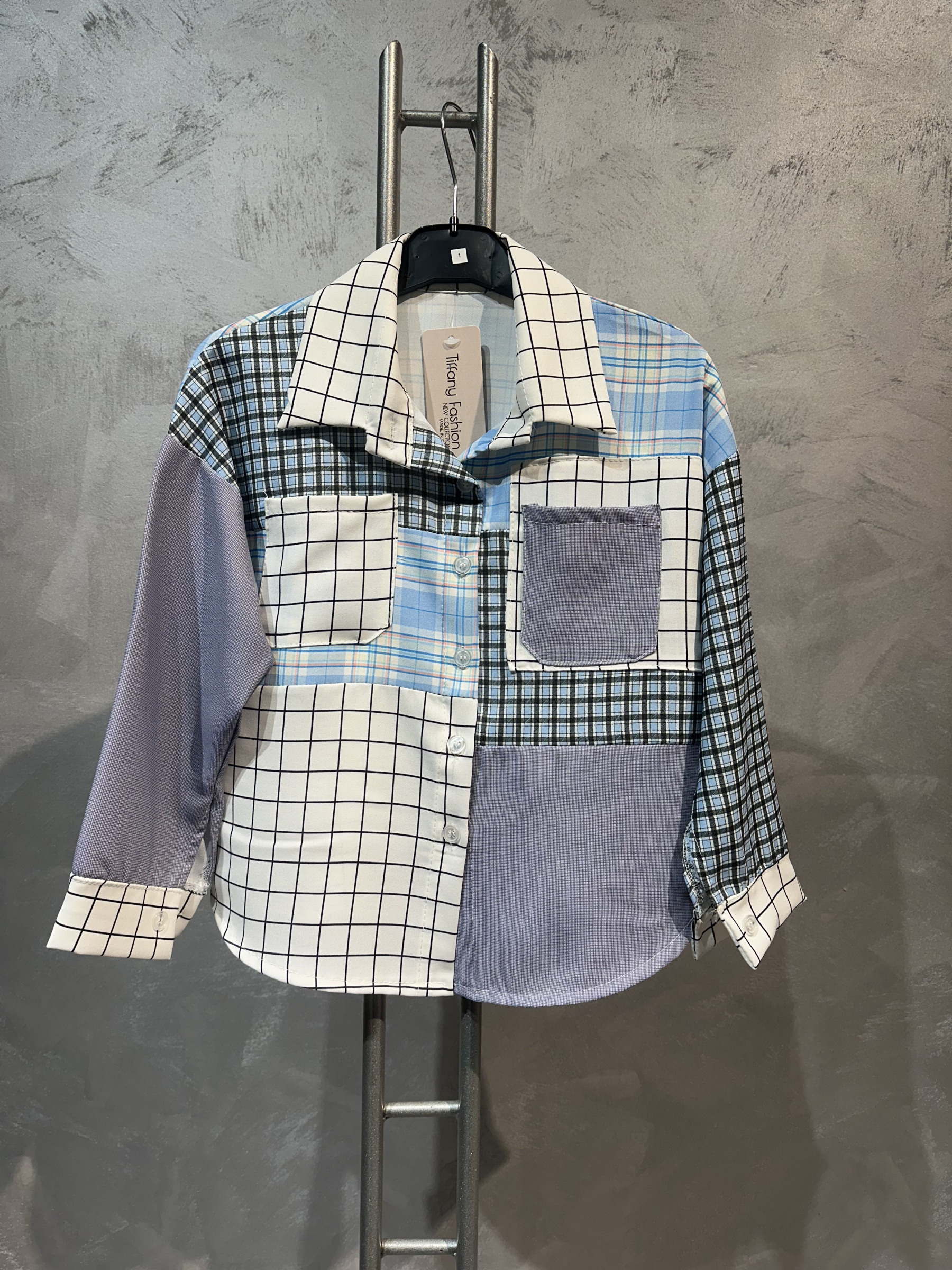 Großhändler Tiffany fashion - Leichtes und luftiges Sommerkleid, ideal für sonnige Tage.