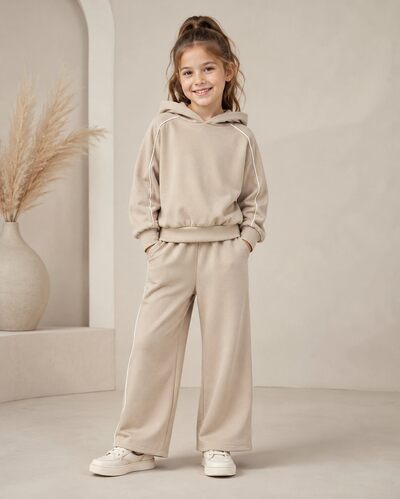 Mayorista Tiffany fashion - CONJUNTO con capucha y pantalón a juego, cómodo y a la moda, disponible en varios colores. Mayorista Tiffany fashion - CONJUNTO con capucha y pantalón a juego, cómodo y a la moda, disponible en varios colores.