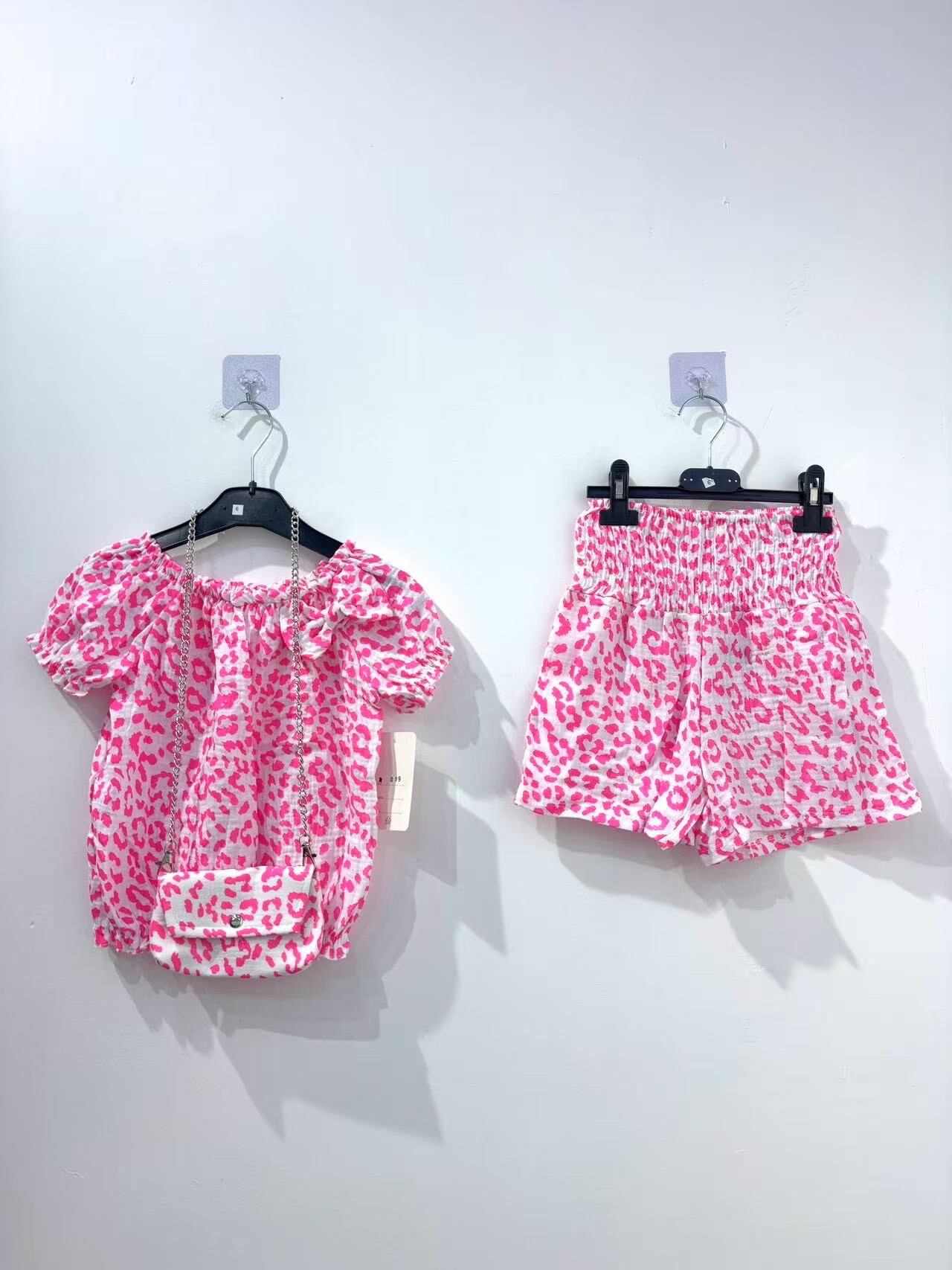 Großhändler UNIKID - Zusammen