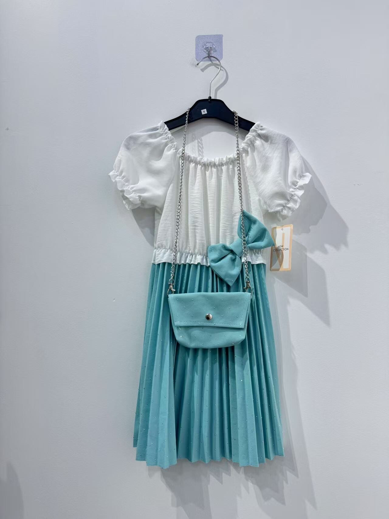 Wholesaler UNIKID - dresses