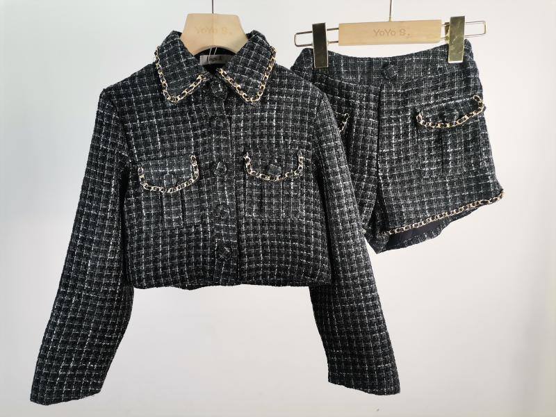 Wholesaler Yoyo S. - SKIRT SET