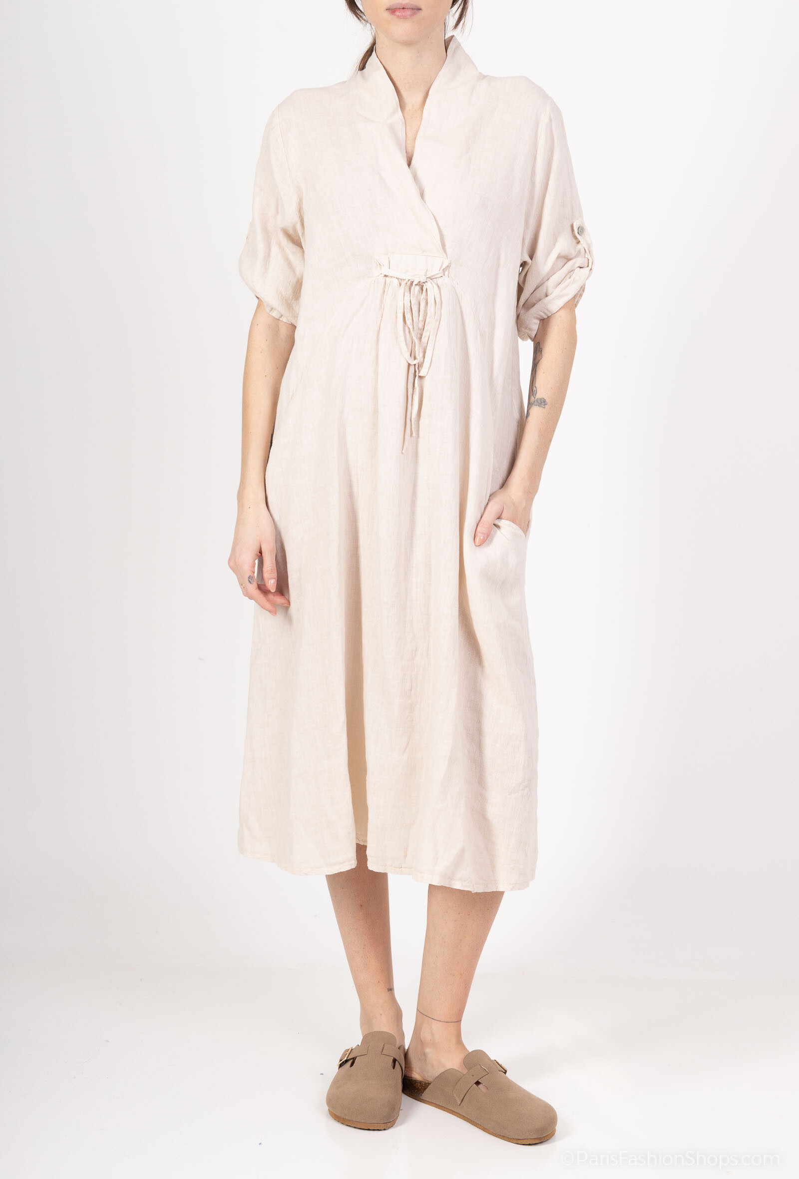Wholesaler 123LINO - Mid-length dress V-neck and two in front of 3/4 sleeves