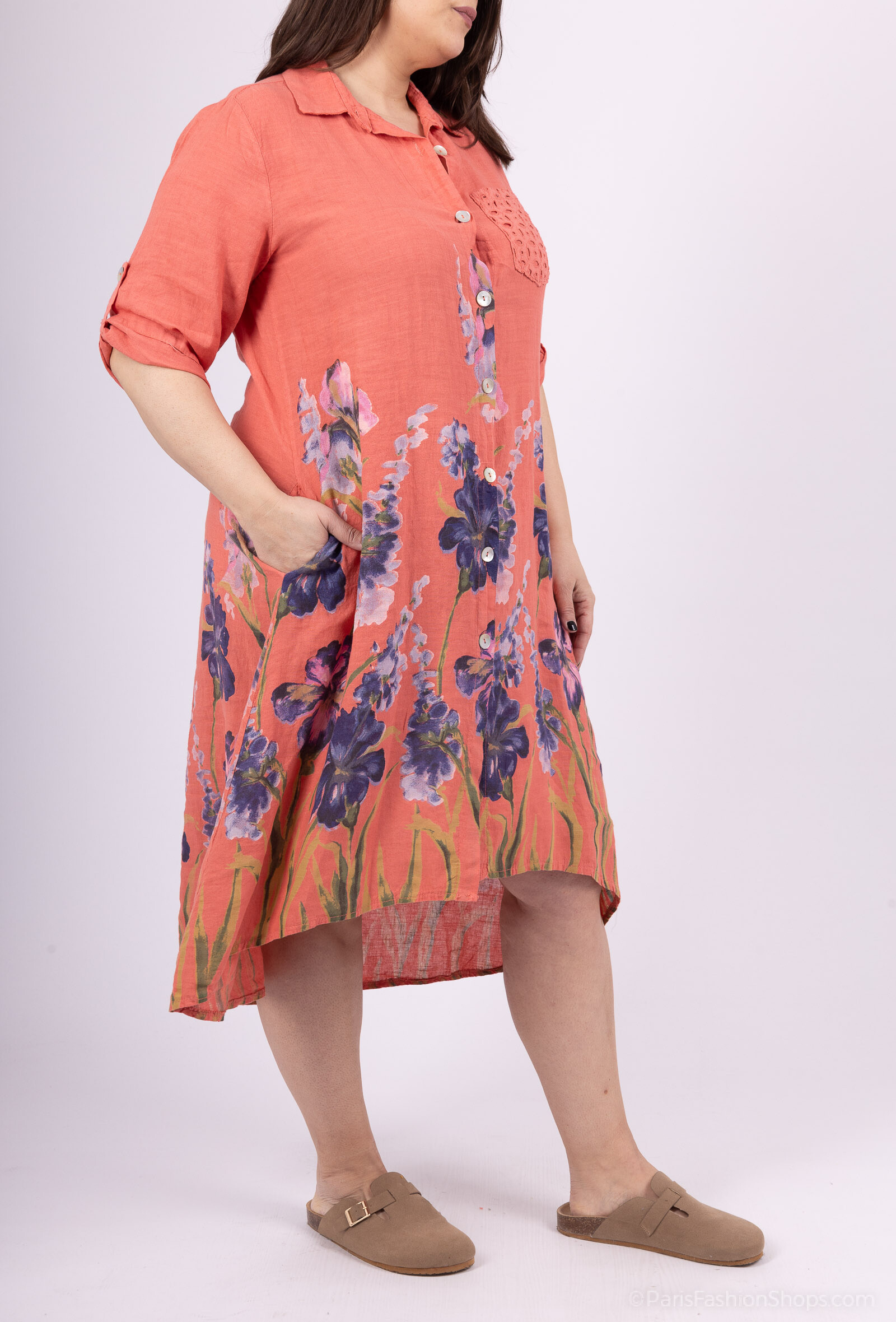 Wholesaler 123LINO - Long shirt dress with invisible pockets and a booderie pocket in front