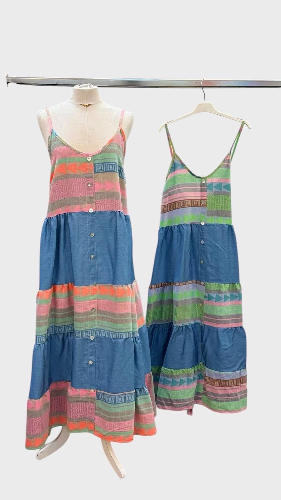 Wholesaler 123LINO - Long dress with denim and cotton sewing