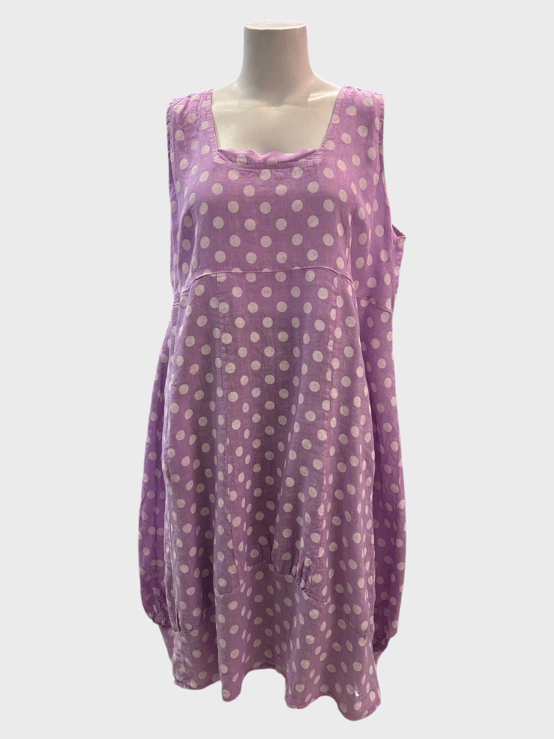 Wholesaler 123LINO - Oversized long -sleeved colorless dress and two invisible pockets
