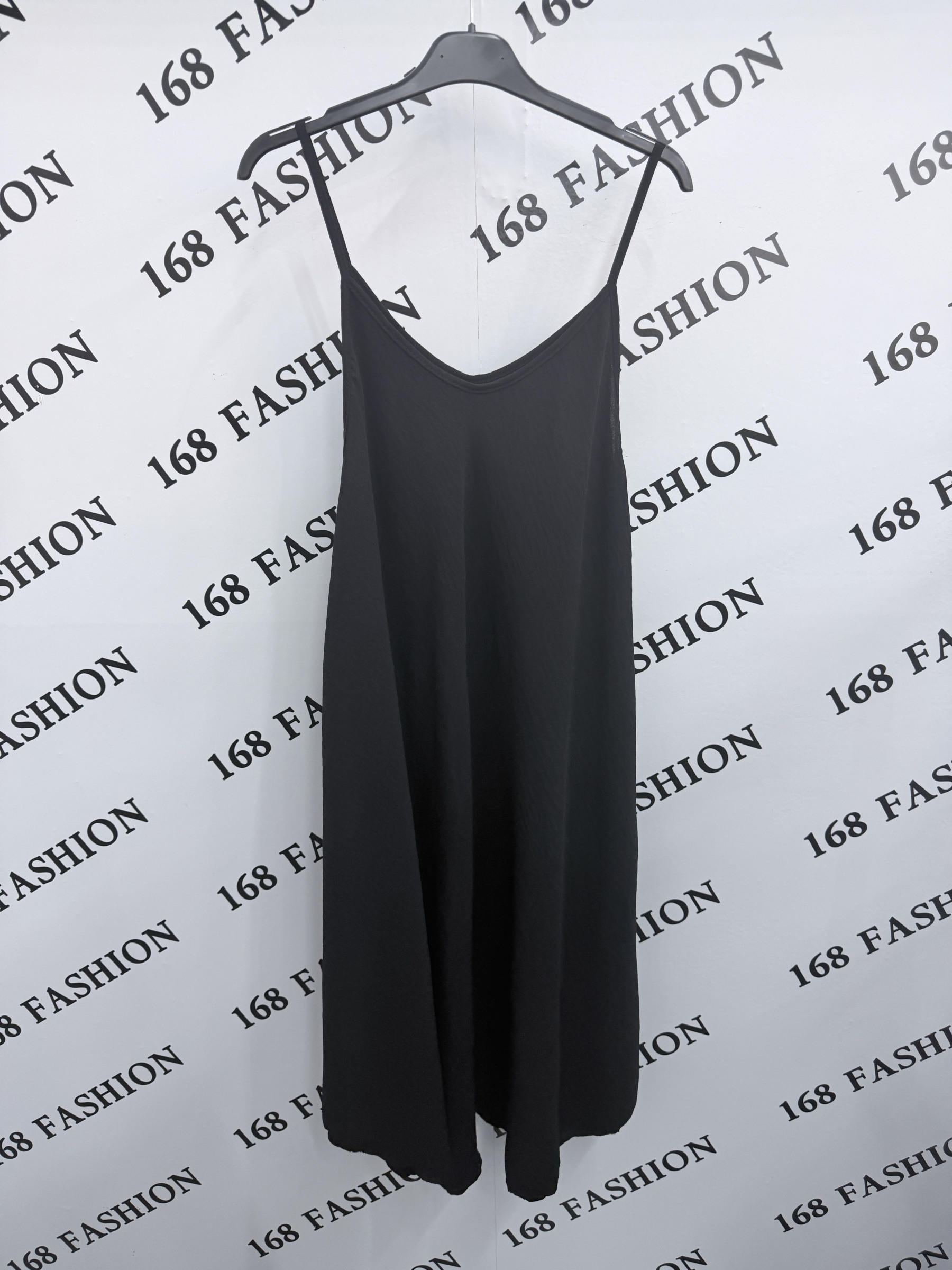 Grossista 168 Fashion - Abito Lungo Svasato a Spalline Sottili con Scollo a V e Linea ad A
