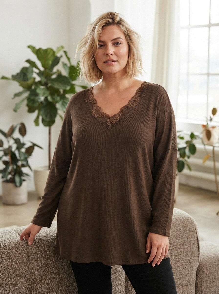 Wholesaler 168 Fashion - Soft blouse with V-neck and lace inserts