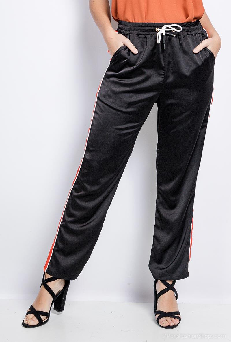 Wholesaler 17 AUGUST - Pants with side stripes