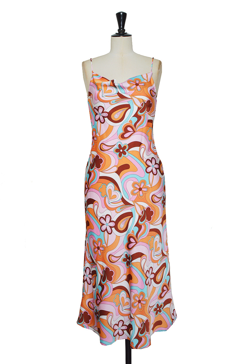 Wholesaler 17 AUGUST - Long printed dress with open back