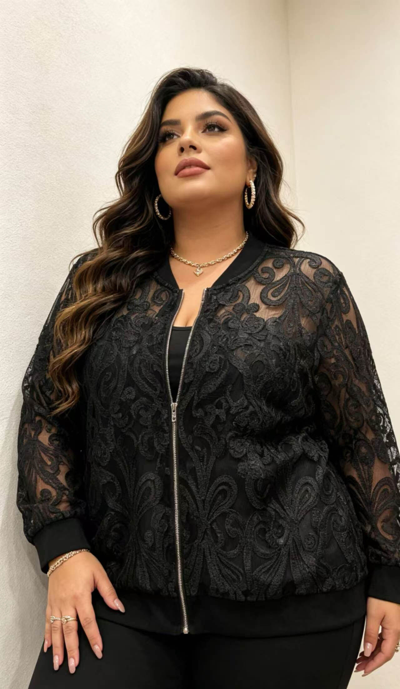 Grossiste 2W Paris (Grande taille / Plus Size ) - Veste grande taille du 46 au 60