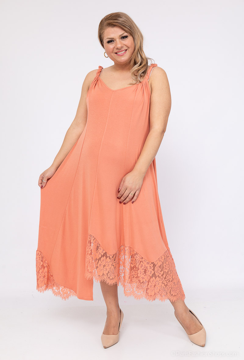 Wholesaler 2W Paris - Dress with thin straps in plain pleats with lace
