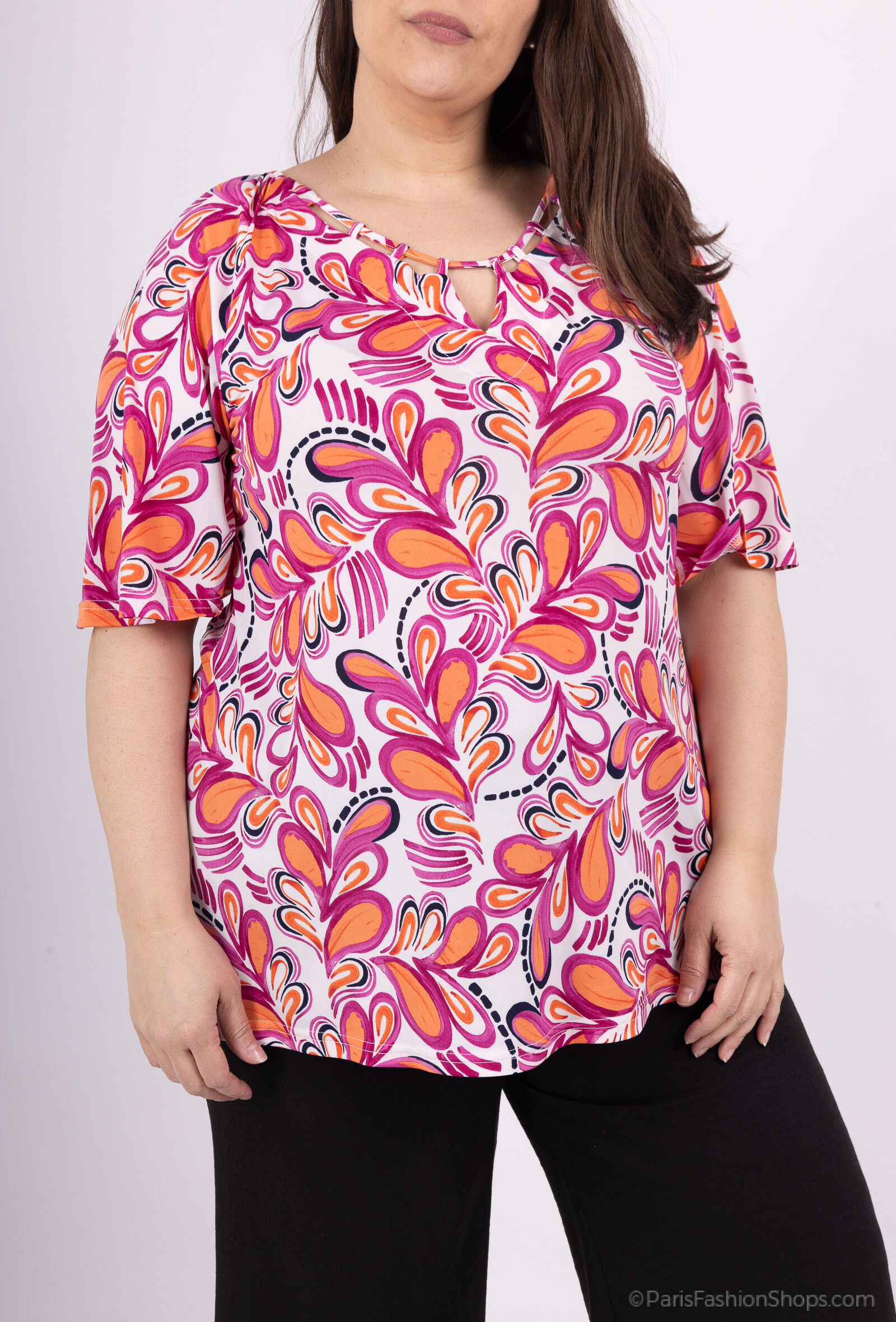 Mayorista 2W Paris - Blusa de cuello abierta en detalle tamaños grandes para el verano