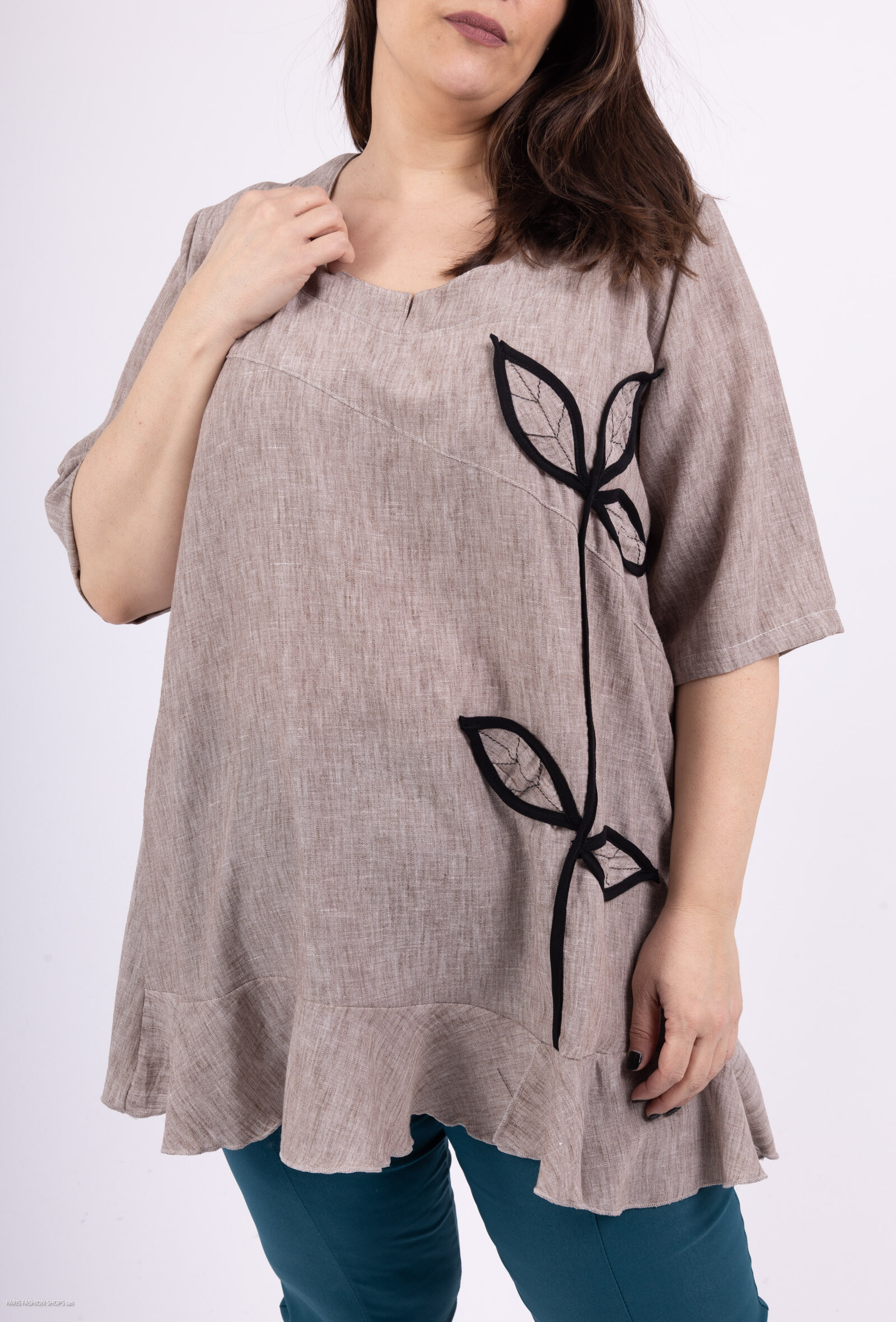 Wholesaler 2W Paris - Tunics in fabrics like short -sleeved flax in large size