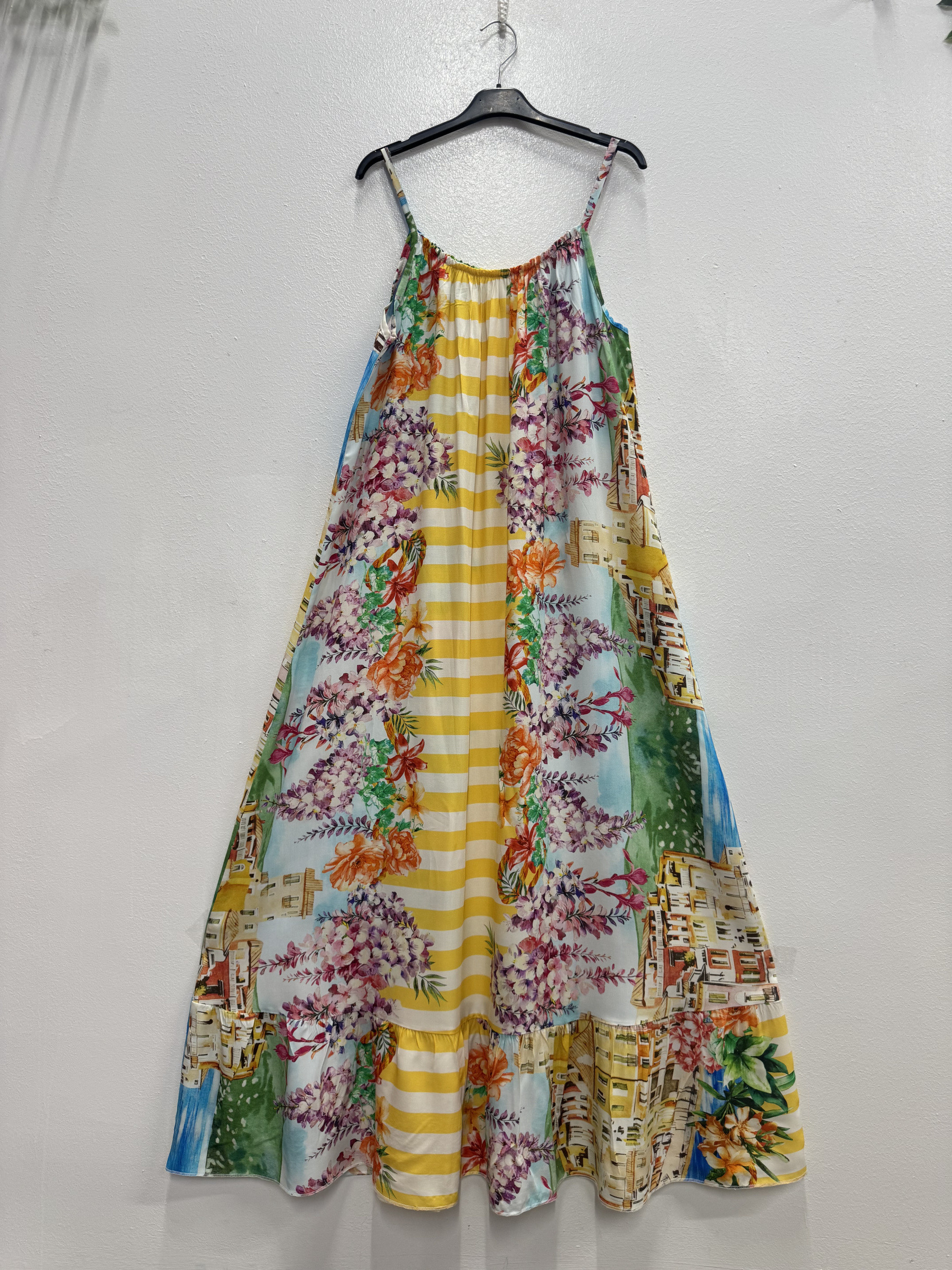 Robe à fines bretelles avec imprimé fantaisie assorti | Paris Fashion Shops