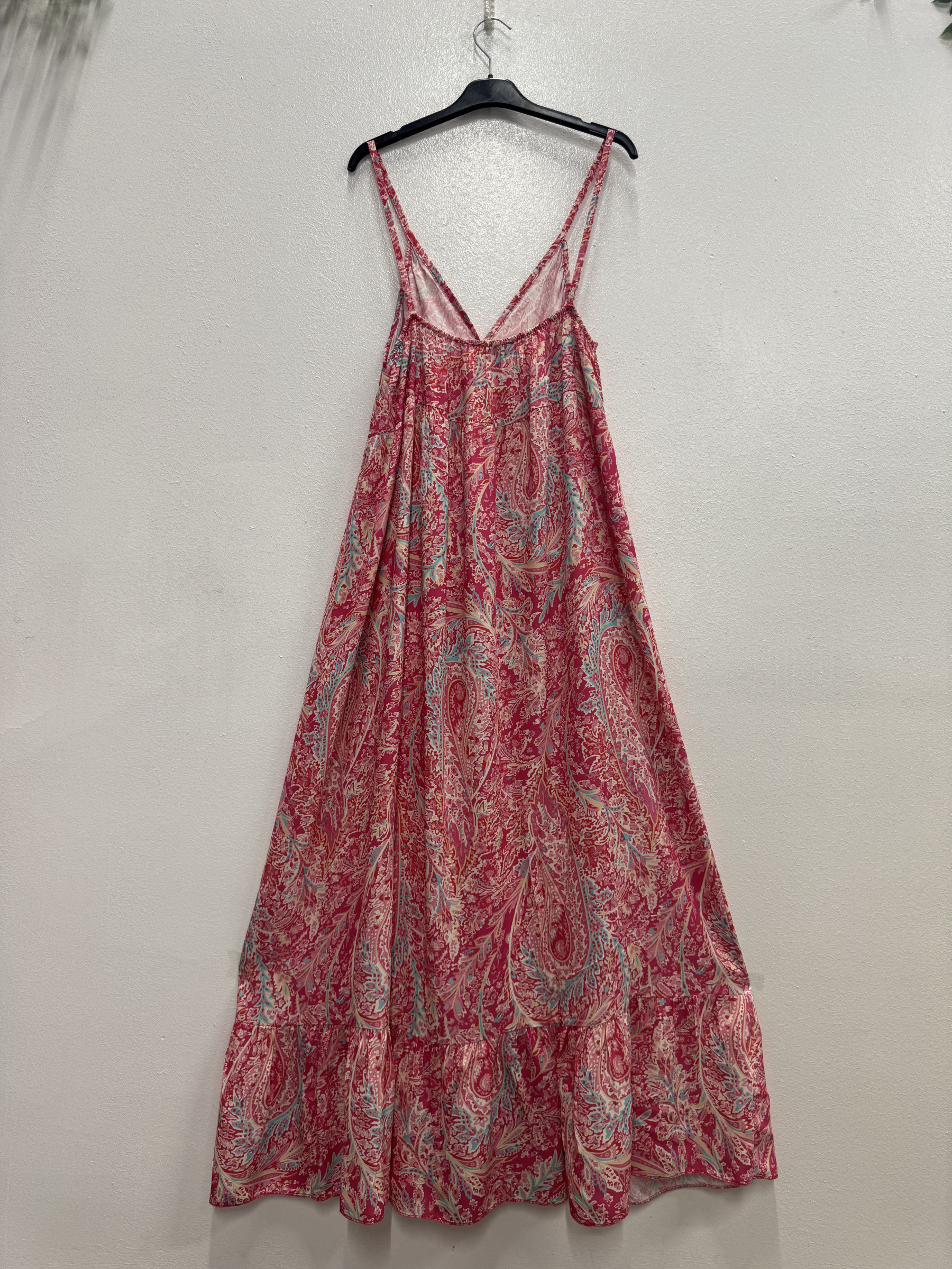 Robe à fines bretelles et imprimé fantaisie | Paris Fashion Shops