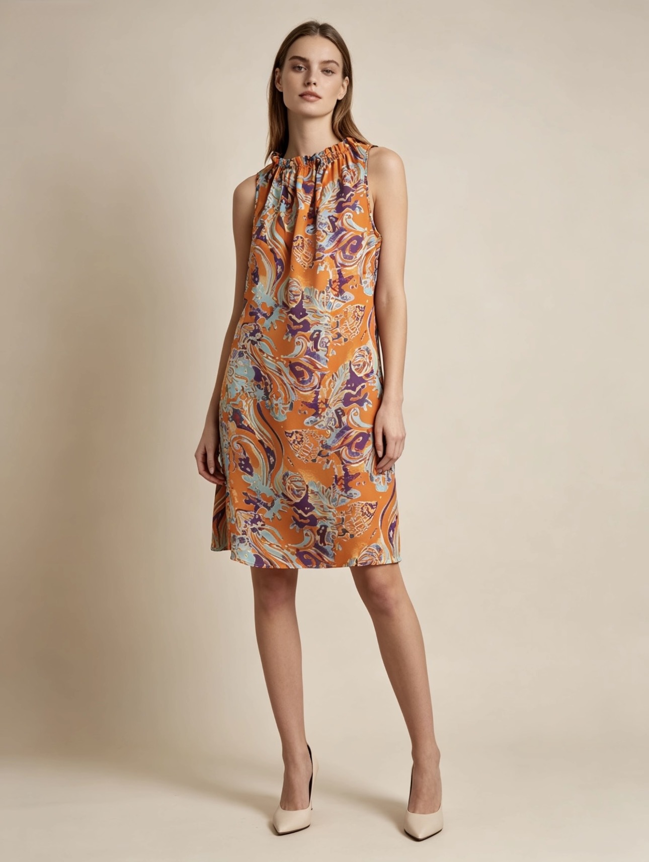 Wholesaler 5STAR - Sleeveless dress with abstract print and halter neckline
