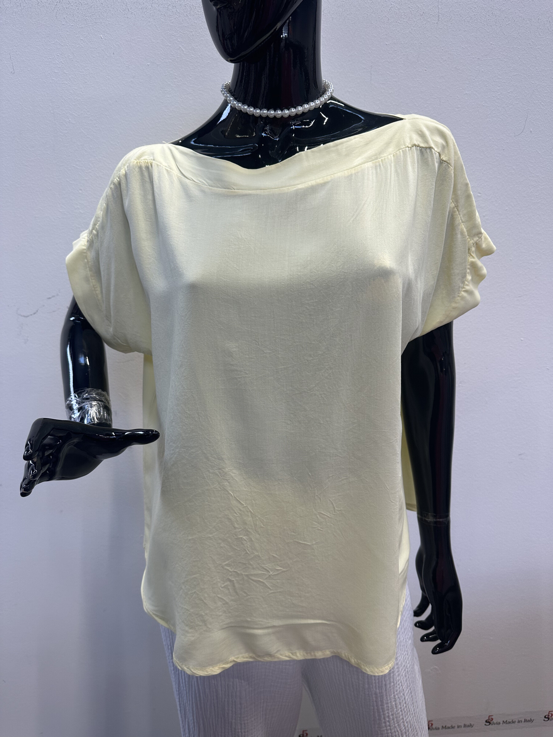 Grossiste 5STAR - Chemise simple à manches courtes pour les femmes