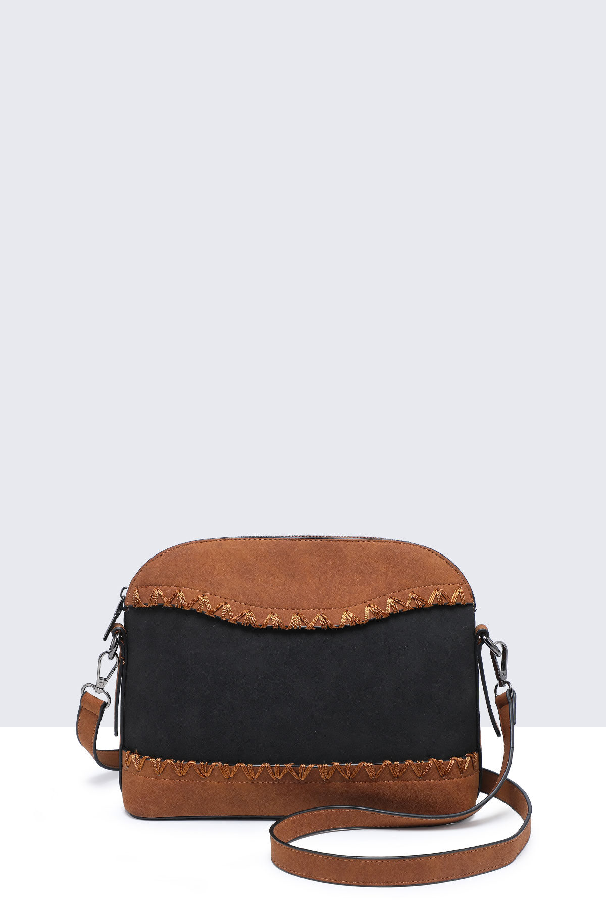 Wholesaler A&E - 28911-BV Nubuck-effect crossbody bag with laced trim