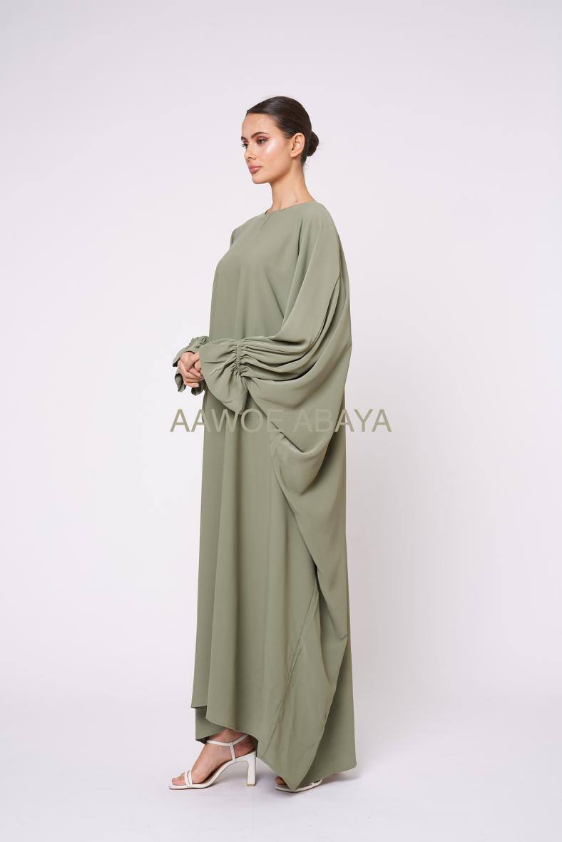 Grossista Aawoe Paris® - Abaya saudita in seta di Medina con maniche a tulipano