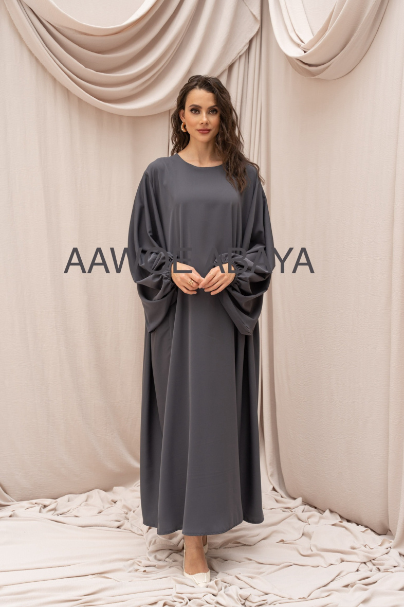 Wholesaler Aawoe Paris® - Abaya Mia - Timeless Elegance in Medina Silk