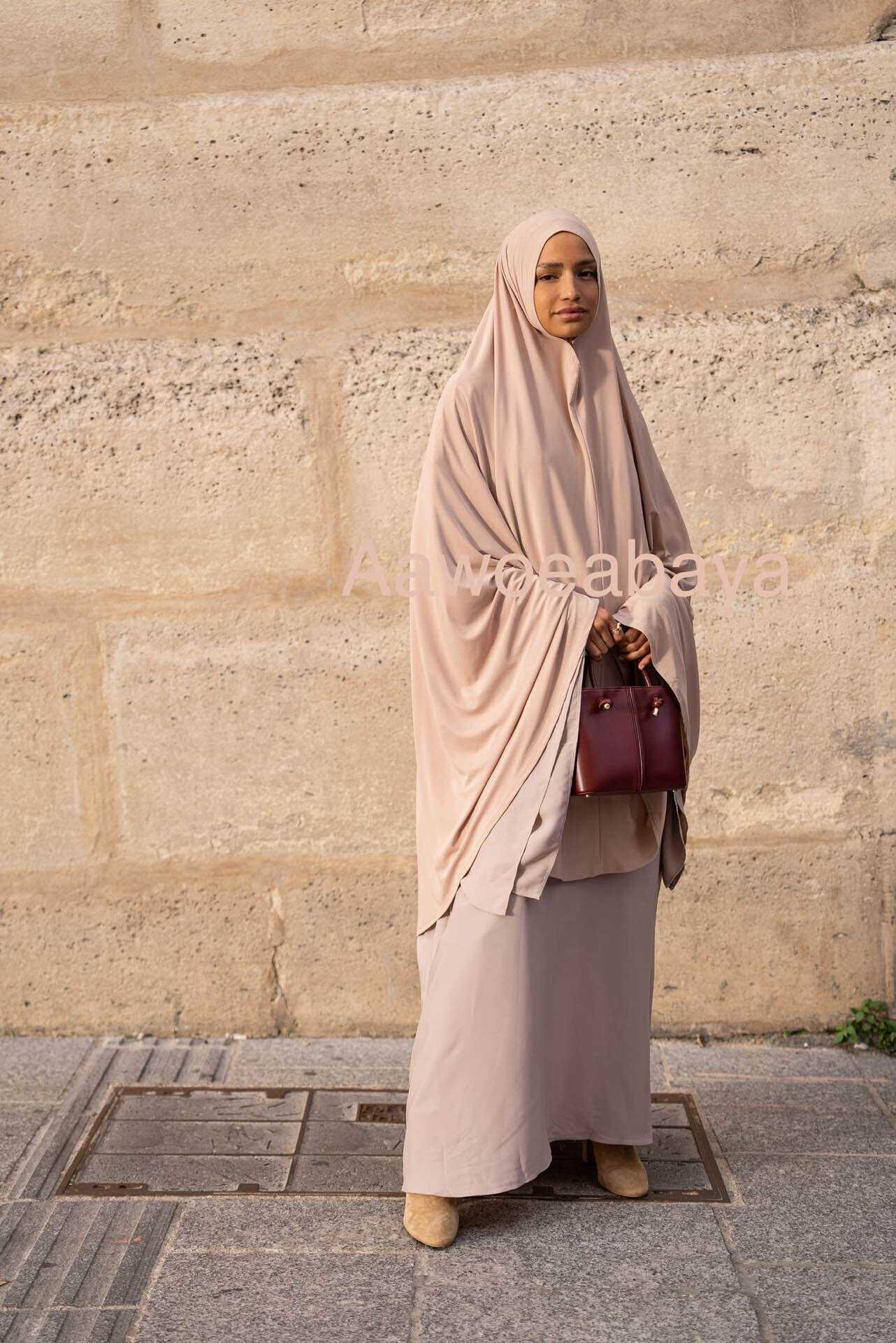 Grossiste Aawoe Paris® - Khimar long fluide avec coupe élégante