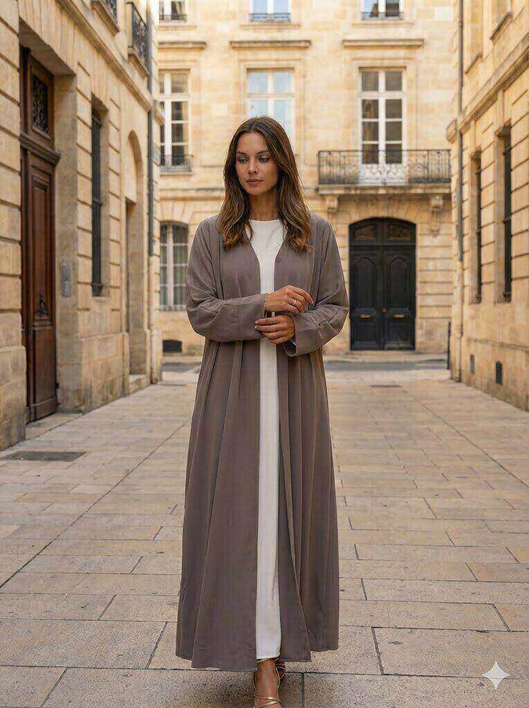 Wholesaler Aawoe Paris® - Elegant Abaya with Long Sleeves