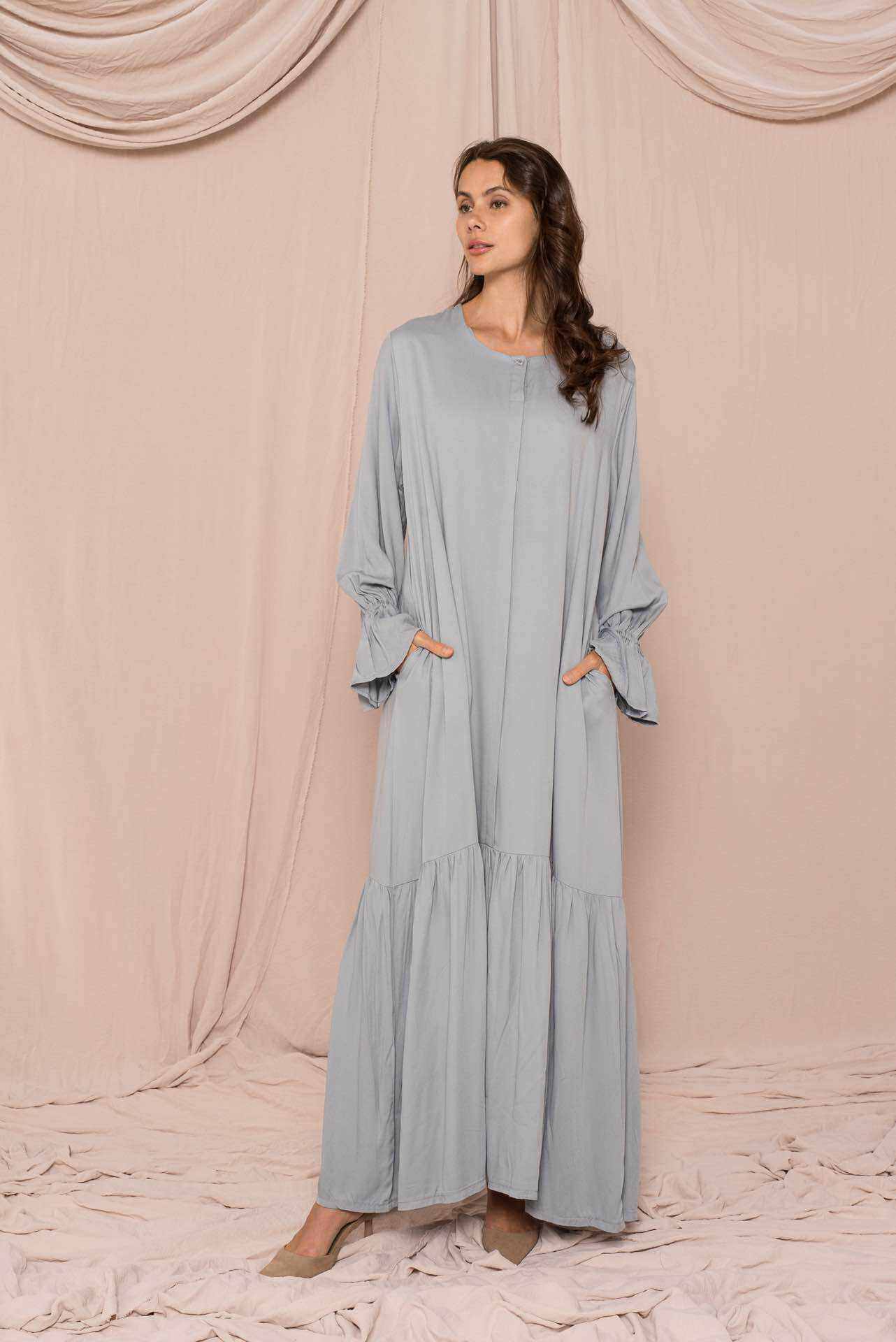 Grossiste Aawoe Paris® - Robe Abaya Chic Évasée