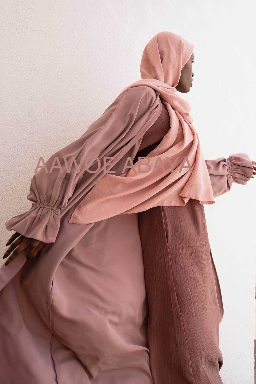 Grossiste Aawoe Paris® - Kimono en soie de Médine à manches tulipe
