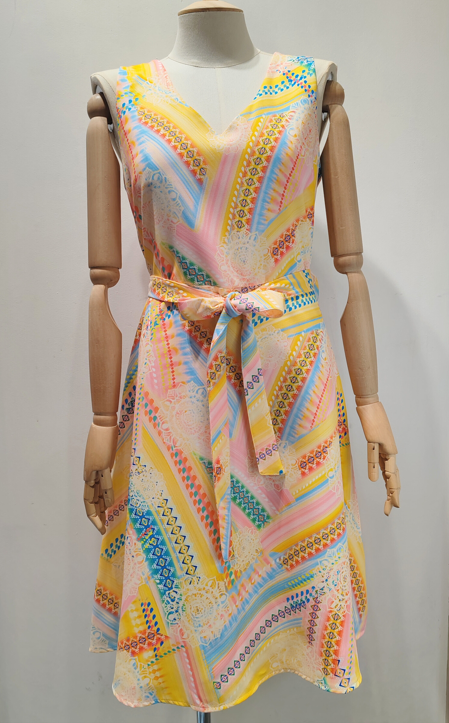 Grossiste AC BELLE - Robe trapèze imprimée