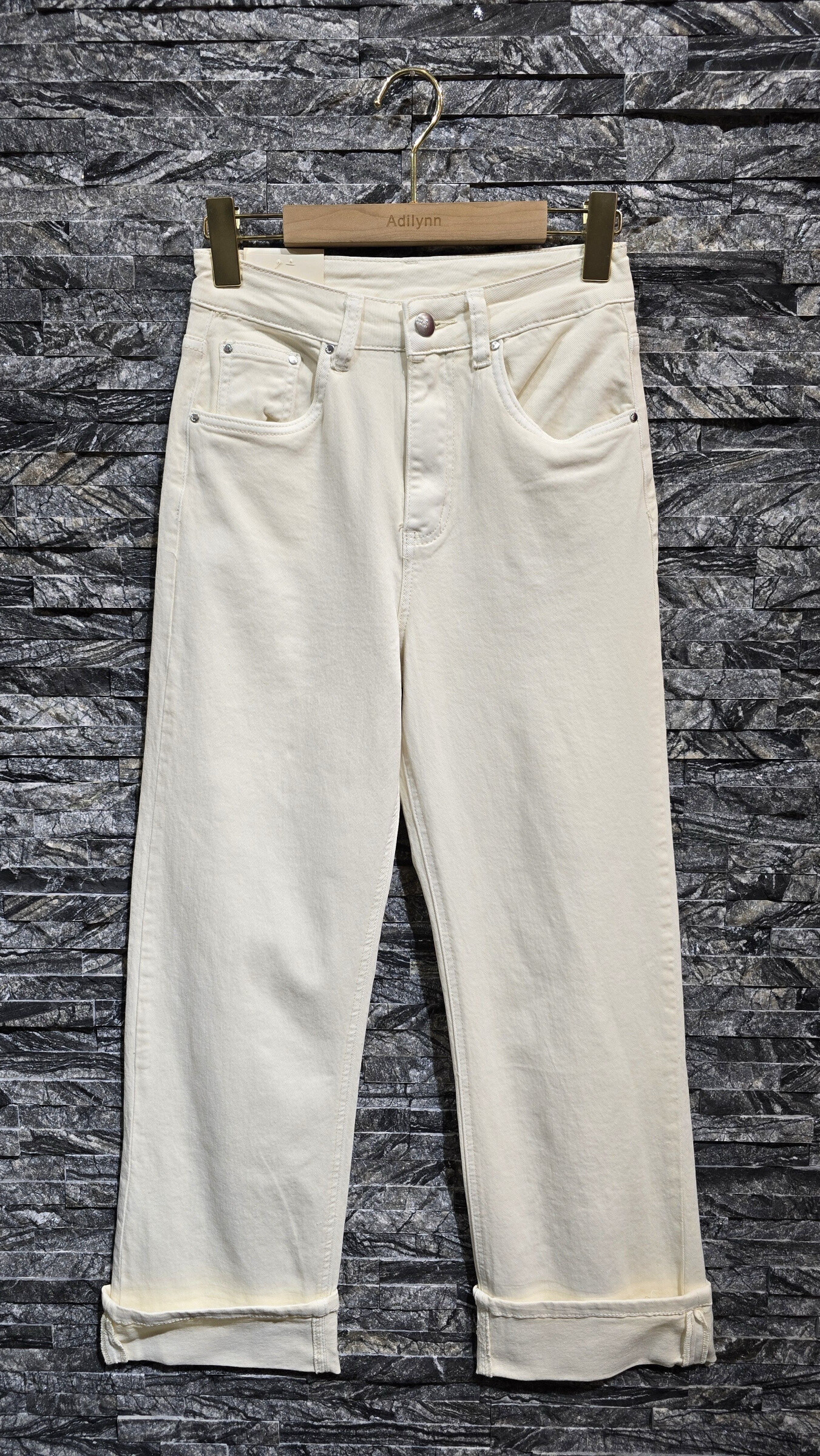Großhändler Adilynn - Reverse Jeans, fünf Taschen, Reißverschluss und Knopf