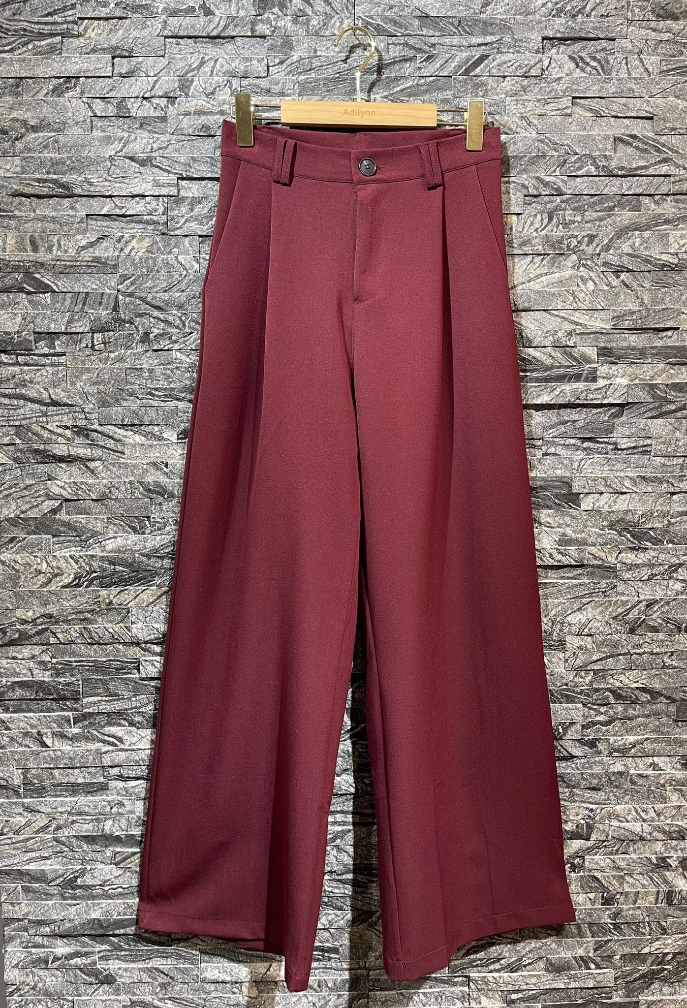 Großhändler Adilynn - Hose mit zwei Seitentaschen, Reißverschluss und Knopfverschluss