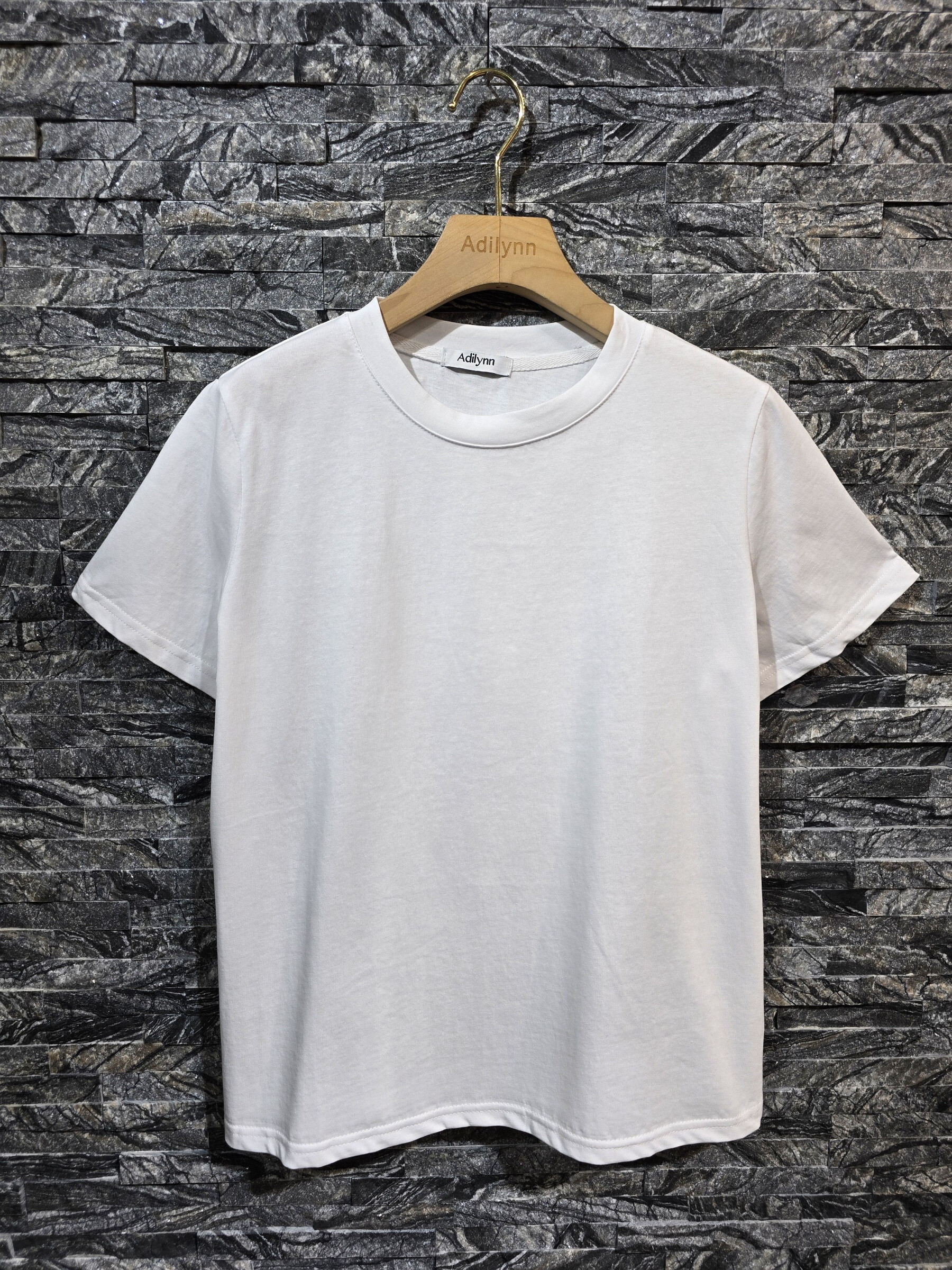 Großhändler Adilynn - Schlichtes weißes T-Shirt, Rundhalsausschnitt, kurze Ärmel