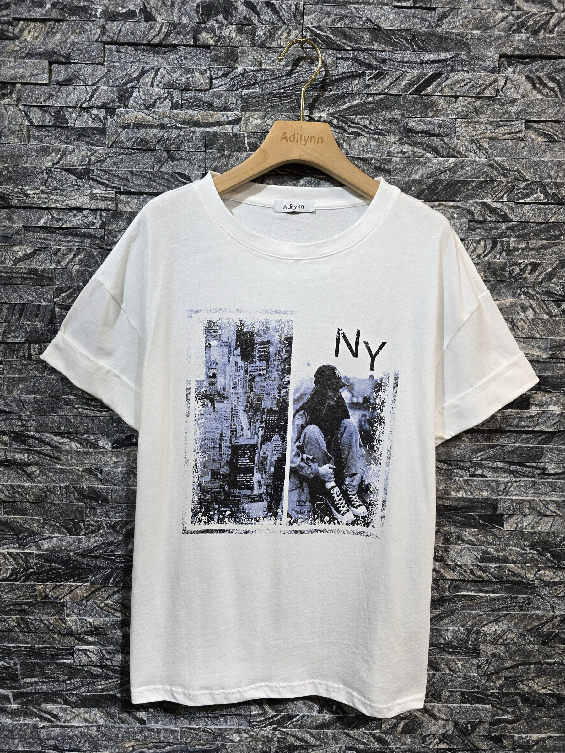 Großhändler Adilynn - "NY" gedrucktes T-Shirt, runden Hals, kurze Ärmel mit Rückwärts